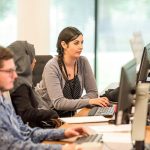 telemarketing : découvrez les qualités essentielles pour exceller en tant que conseiller téléphonique